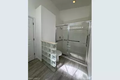 12691 Eagle Pointe Cir, Fort Myers, FL 33913 - Photo 11