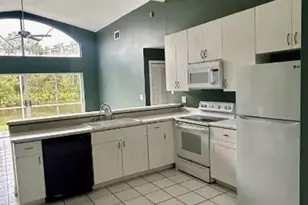 12691 Eagle Pointe Cir, Fort Myers, FL 33913 - Photo 7