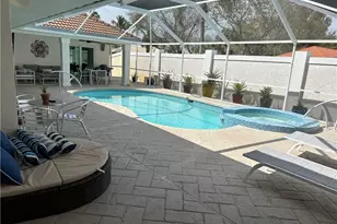 1595 Whispering Oaks Cir, Naples, FL 34110 - Photo 15