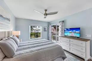 774 Wiggins Lake Dr, Naples, FL 34110 - Photo 13