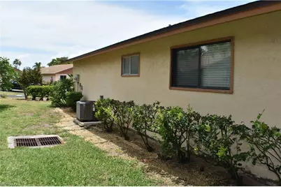 6487 Royal Woods Dr, Fort Myers, FL 33908 - Photo 5