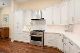 5228 SW 8th Ct, Cape Coral, FL 33914 - Photo 9