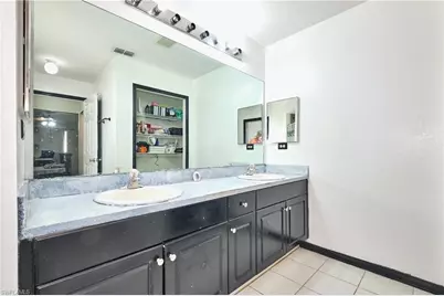 1826 NE 17th Pl, Cape Coral, FL 33909 - Photo 15