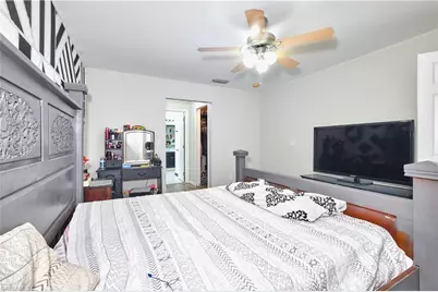 1826 NE 17th Pl, Cape Coral, FL 33909 - Photo 33