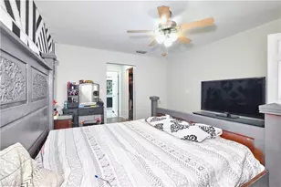 1826 NE 17th Pl, Cape Coral, FL 33909 - Photo 33