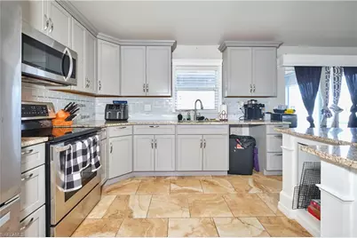 1826 NE 17th Pl, Cape Coral, FL 33909 - Photo 19