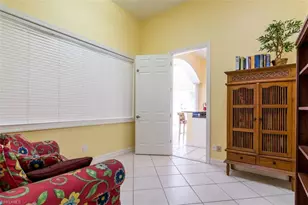 4635 St Croix Ln, Naples, FL 34109 - Photo 37