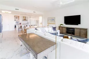 1125 Central Ave, Naples, FL 34102 - Photo 3