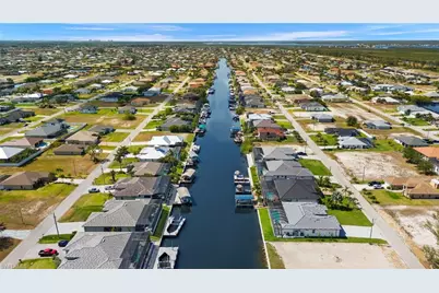 707 NW 38th Ave, Cape Coral, FL 33993 - Photo 31