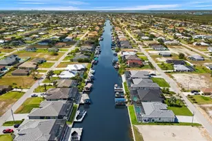 707 NW 38th Ave, Cape Coral, FL 33993 - Photo 31