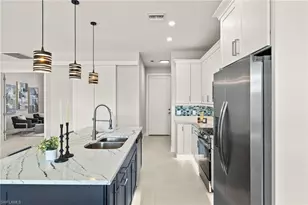 707 NW 38th Ave, Cape Coral, FL 33993 - Photo 3