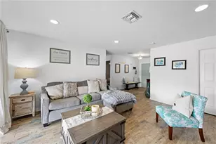 2080 39th St SW, Naples, FL 34117 - Photo 5