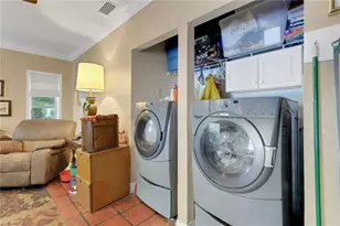 120 4th St NE, Naples, FL 34120 - Photo 25