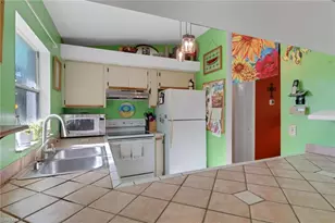 120 4th St NE, Naples, FL 34120 - Photo 13