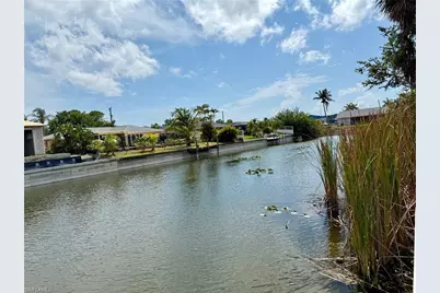 714 SW 39th St, Cape Coral, FL 33914 - Photo 1