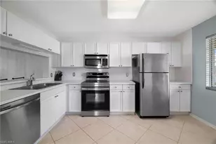 7706 Jewel Ln, Naples, FL 34109 - Photo 3