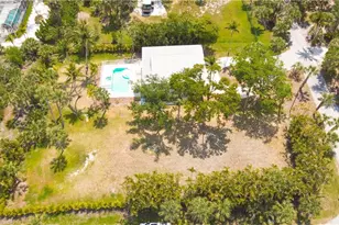 13460 Coral Dr, Fort Myers, FL 33908 - Photo 7