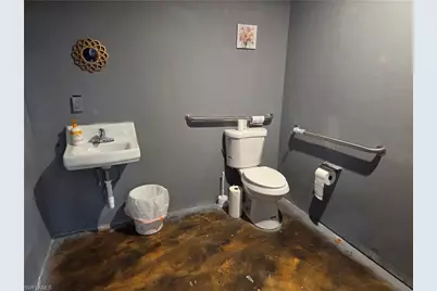 1910 Del Prado Blvd S, Cape Coral, FL 33990 - Photo 13