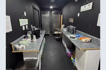 1910 Del Prado Blvd S, Cape Coral, FL 33990 - Photo 11