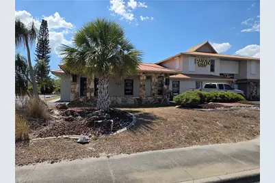 1910 Del Prado Blvd S, Cape Coral, FL 33990 - Photo 3