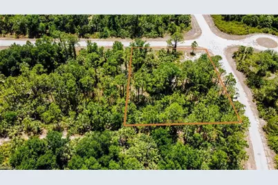 Hampshire Cir, North Port, FL 34236 - Photo 1