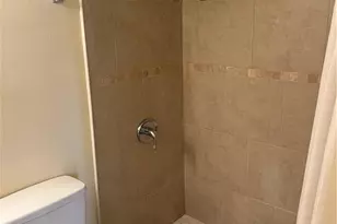 9261 Central Park Dr, Fort Myers, FL 33919 - Photo 7