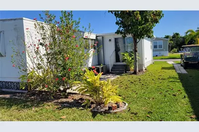 268 Shoreland Dr, Fort Myers, FL 33905 - Photo 9