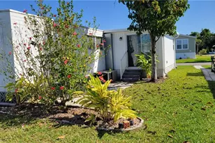 268 Shoreland Dr, Fort Myers, FL 33905 - Photo 9