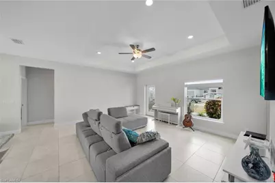 405 NW 10th St, Cape Coral, FL 33993 - Photo 13