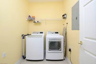 4873 Hampshire Ct #5-101, Naples, FL 34112 - Photo 19