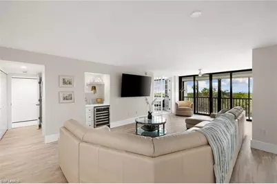 5601 Turtle Bay Dr #302, Naples, FL 34108 - Photo 13