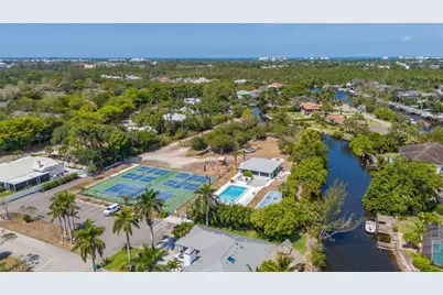 2232 Longboat Dr, Naples, FL 34104 - Photo 25