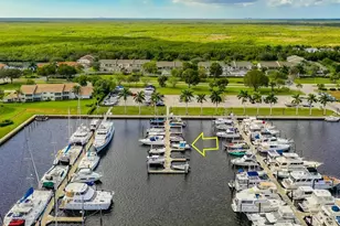 525 Newport Dr, Naples, FL 34114 - Photo 7