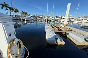 525 Newport Dr, Naples, FL 34114 - Photo 11