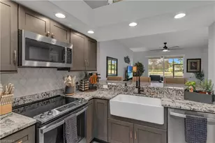 350 Newport Dr, Naples, FL 34114 - Photo 7