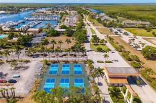 350 Newport Dr, Naples, FL 34114 - Photo 31