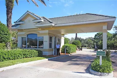 6545 Chestnut Cir, Naples, FL 34109 - Photo 3