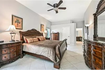 6545 Chestnut Cir, Naples, FL 34109 - Photo 19