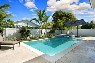 783 92nd Ave N, Naples, FL 34108 - Photo 1