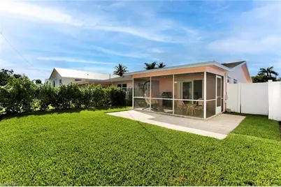 1793 Smugglers Cv #B, Naples, FL 34112 - Photo 17