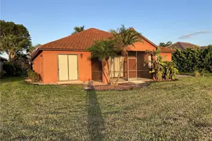 12454 Country Day Cir, Fort Myers, FL 33913 - Photo 5