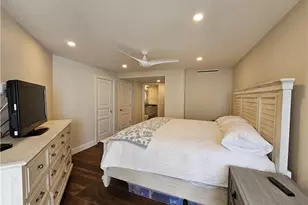 4041 Gulf Shore Blvd, Naples, FL 34103 - Photo 17