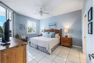 460 Launch Cir, Naples, FL 34108 - Photo 7