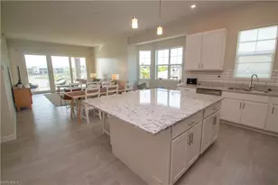 163 Indies Dr E, Naples, FL 34114 - Photo 17