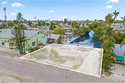 11306 Matlacha Ave, Matlacha, FL 33993 - Photo 1