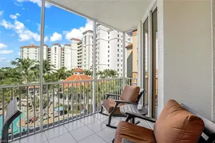 460 Launch Cir, Naples, FL 34108 - Photo 3