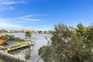 450 Launch Cir, Naples, FL 34108 - Photo 17