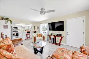 17209 Whitewater Ct, Fort Myers Beach, FL 33931 - Photo 5