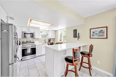 17209/17211 Whitewater Ct, Fort Myers Beach, FL 33931 - Photo 7