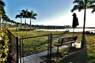 1126 Medan Ct N, Naples, FL 34113 - Photo 41